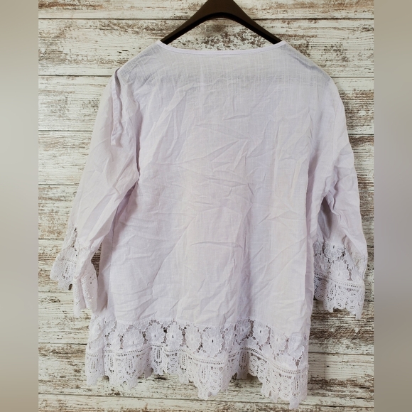 Boho Flowy White Lacy Embroidered Top - Picture 2 of 11